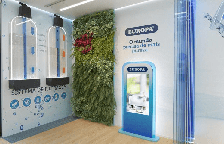 Europa Bliss · Europa Bliss (4)